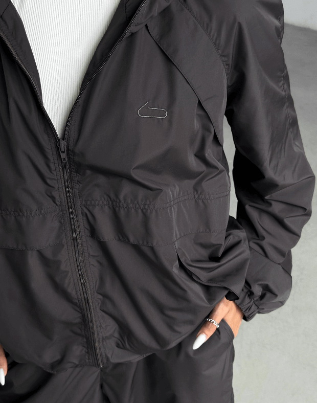 Куртка оверсайз з капюшоном з плащової тканини на блискавці, теплий графіт - Фото 5