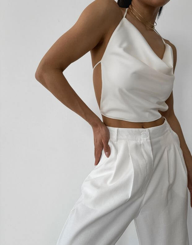 Сатиновий топ з регуляторами на спині, молочий - Фото 6