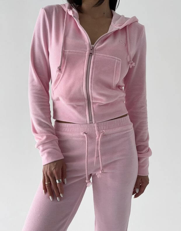 Вкорочений велюровий жіночий худі на блискавці, рожевий - Фото 1