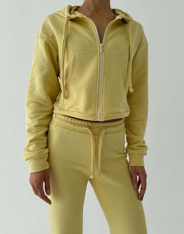 Вкорочений зіпер бавовняний приталений з капюшоном, банановий - Фото 1