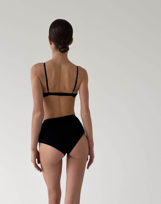 Комплект бавовняний ліф білизняний класичний та шортики з ґудзиками, чорні на чорній гумці - Фото 2