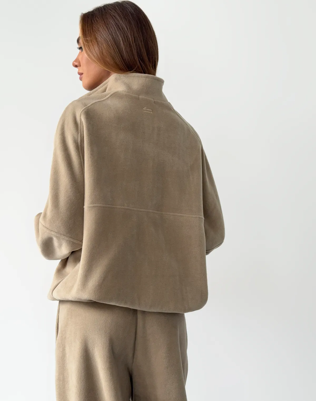 Світшот з декоративними швами флісовий, бежевий - Фото 2