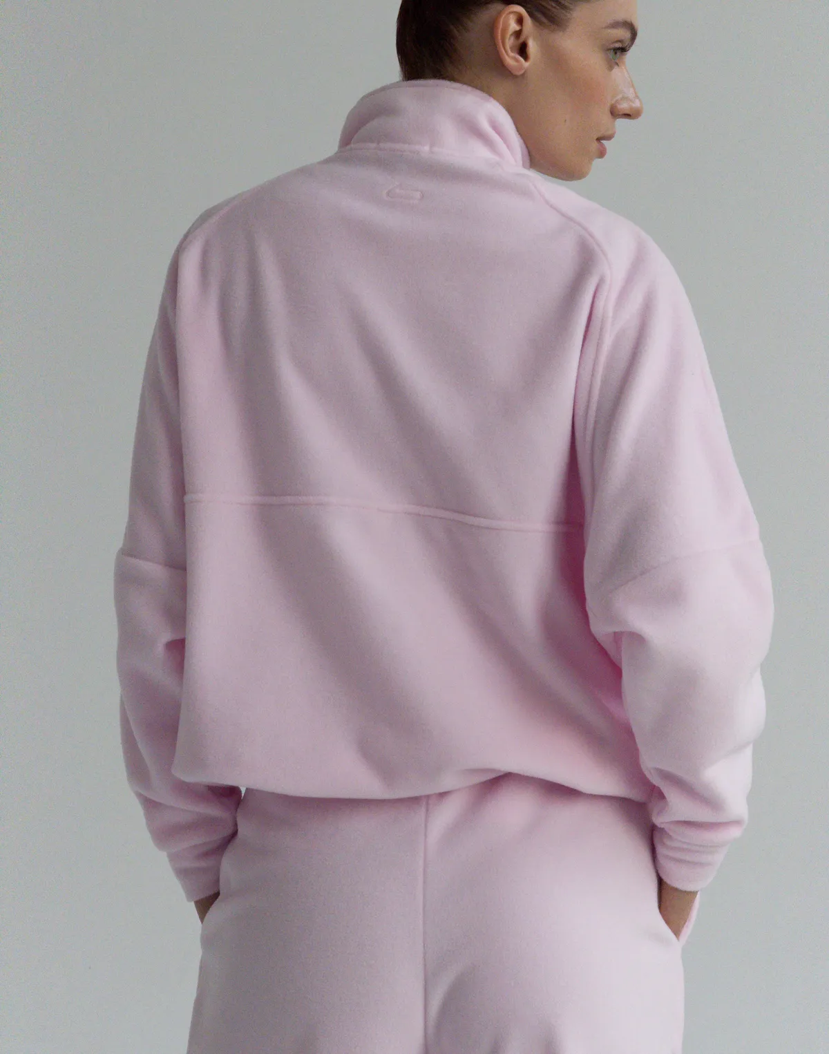 Світшот з декоративними швами флісовий, ніжно рожевий - Фото 2