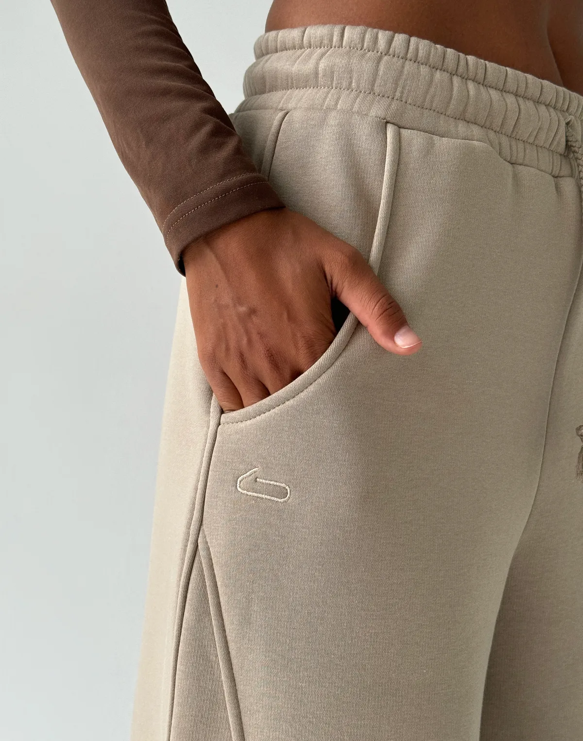 Штани з начосом вільного прямого крою, лате - Фото 6